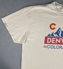 Denver Colorado 5280 Mens T-Shirt Size XL Off-White Short Sleeve