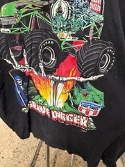 Vintage 1994 Dennis Anderson Grave Digger Monster Truck Graphic T-Shirt
