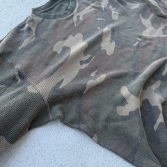 Vintage Y2K Camouflage Long Sleeve Thermal Shirt Size XL