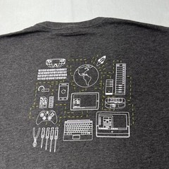 Microsoft Corporation Intern Men’s Large Gray Short Sleeve Graphic T Shirt