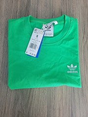 Adidas Men’s Trefoil Essential Tshirt. Energy Green. Small. 100% Cotton