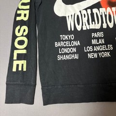 Nike Long Sleeve Shirt Mens Medium Black World Tour Graphic Move Your Body