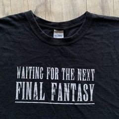 RARE Vintage 2000s Waiting For The Next Final Fantasy Promo Gaming T-Shirt 2XL