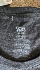 NWT Men’s VANS T Shirt Yellow Logo on Dark Grey Shirt. XXL