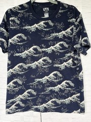 Uniqlo Hokusai T Shirt Mens Small Blue Japanese Great Wave All Over Print UT