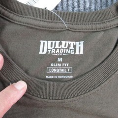 Duluth Trading Co. Shirt Mens M Brown Longtail T Crew Neck Short Sleeve NWT