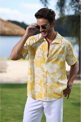 Men’s Hawaiian Floral Shirt Summer Casual Button Down Beach Vacation Top