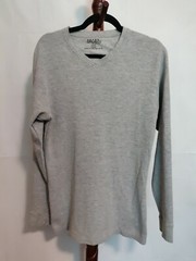 Galaxy by Harvic Men’s thermal tee shirt size 2XL gray color LS v-neck EUC