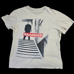 Michael Myers 1978 Halloween T-shirt Spooky Stairs Size L Mask Villain Pre-owned