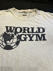 VERY RARE VINTAGE GLOBE VERSION WORLD GYM TSHIRT XL SHIRT EXTRA LARGE AUTHENTIC