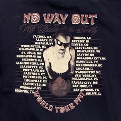 Vintage 1997 Puff Daddy & The Family No Way Out Tour Rap T Shirt Size XL Used