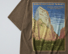 100% Cotton Tee – Unisex Retro Oversized Fit – Zion National Park Print