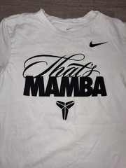 Nike The Nike Tee Men’s L White Crew Neck Short Sleeve Kobe Bryant Graphic Tee