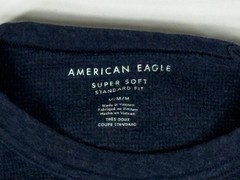 American Eagle Thermal Shirt Men Medium Navy Super Soft Waffle Knit Layer