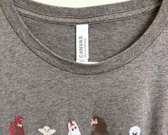 Canvas Brand Gray Chickens Unisex Graphic Short Sleeve T-Shirt Top Large NWOT