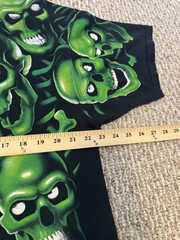 GRAIL Vintage Liquid Blue “Skull Pile” All Over Print Glow In Dark Tee Size XL