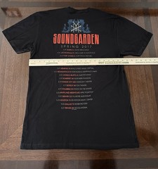 Soundgarden Tour T-Shirt Double Sided Band Tee 2017 Black Adult Size Large