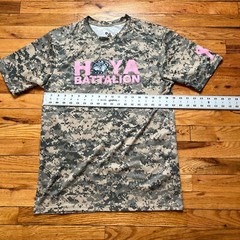 Georgetown University Army ROTC T Shirt Size M “Hoya” Breast Cancer Awareness