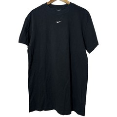 Nike Men’s Center Swoosh T-Shirt Black Embroidered Logo Crew Neck Size Medium