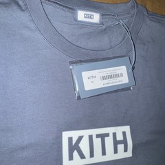 Kith Loyalty Box Logo Elevation Tee Made to Order Size XL NWT and Pin