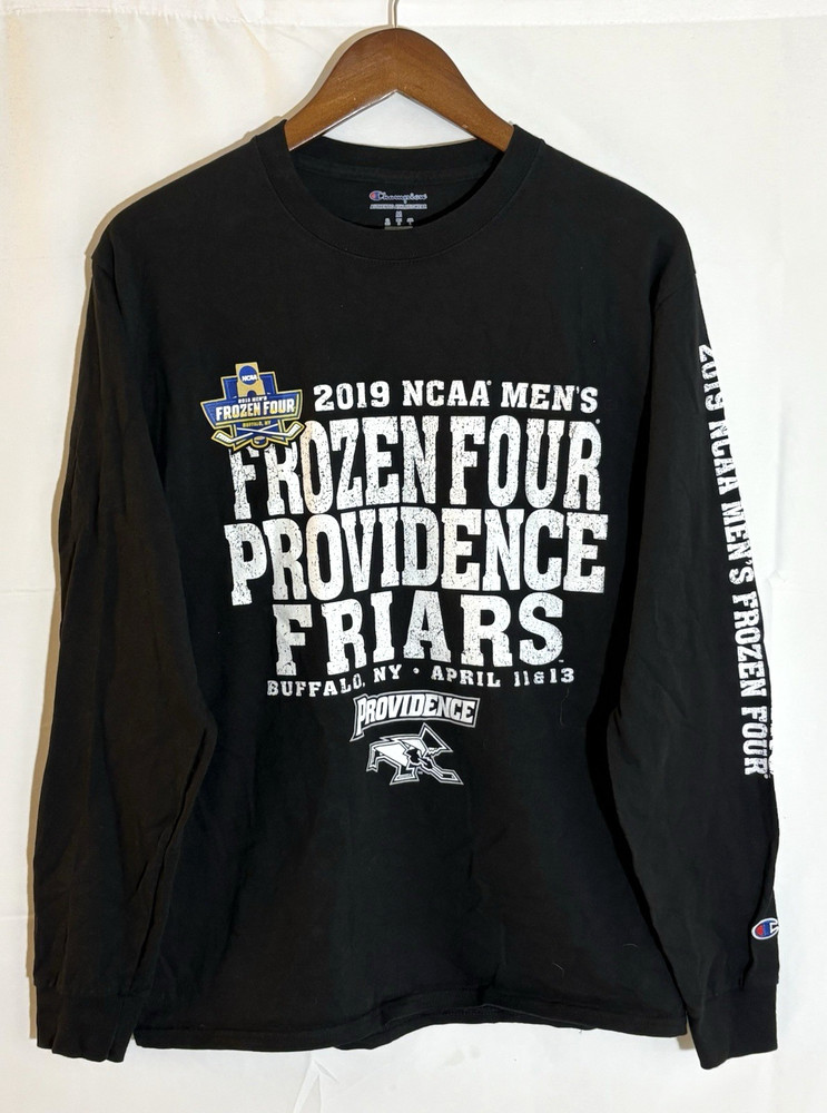 Providence College Hockey 2019 Frozen Four Men’s Medium Champion L/S T-Shirt