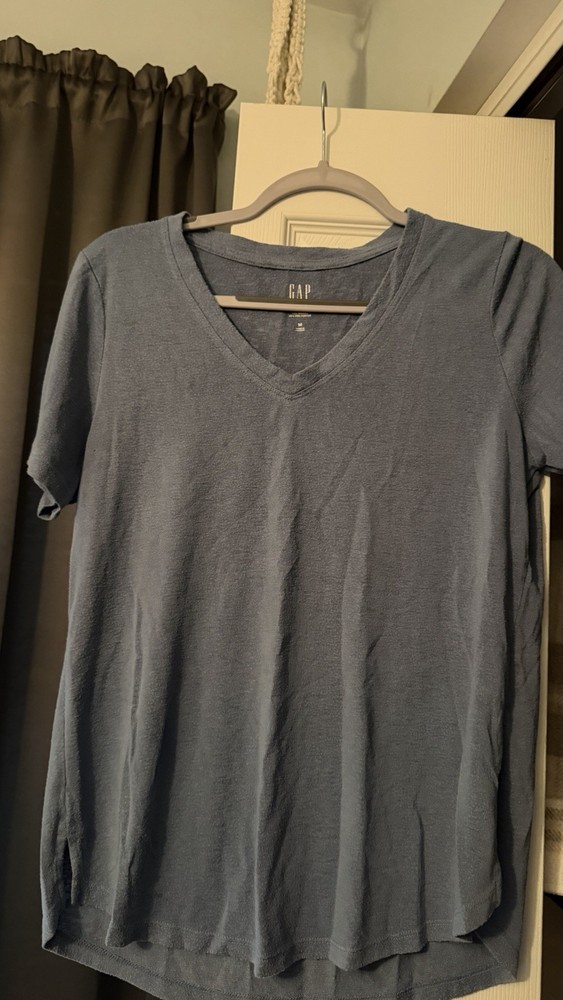 Gap Men’s M Blue Solid V-Neck Short Sleeve Jersey Modal Blend T-Shirt
