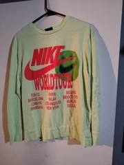Nike Black World Tour Glow in the Dark Long Sleeve T-Shirt Large