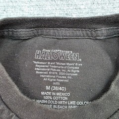 Men’s Medium John Carpenter’ Halloween Movie Graphic T-Shirt