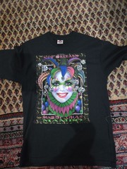 Vintage 90s 1999 New Orleans Masks Tshirt Andrea Mistretta medium Mardi Gras vtg