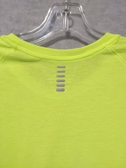 Under Armour Run Men’s The Streaker Tee Yellow Fitted T Shirt Size Large UA