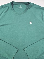 Apple Employee Long Sleeve Logo Tech Shirt Mens L Green Tee Soft Quality Tshirt
