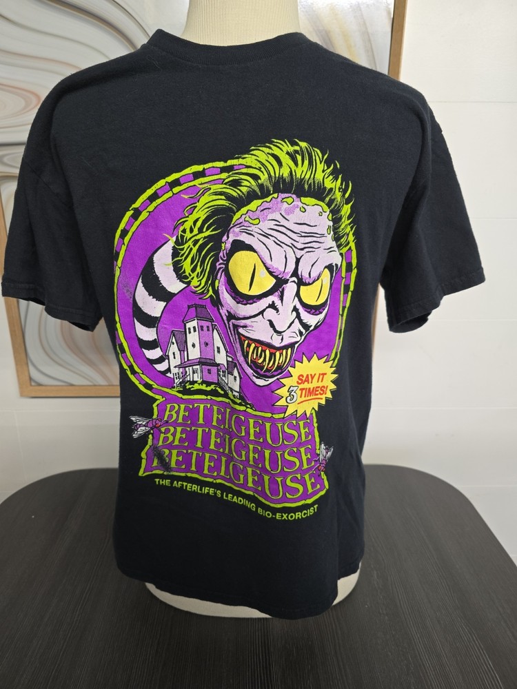 Mens Medium Beetlejuice T-shirt Short Sleeve Black Graphic Tee