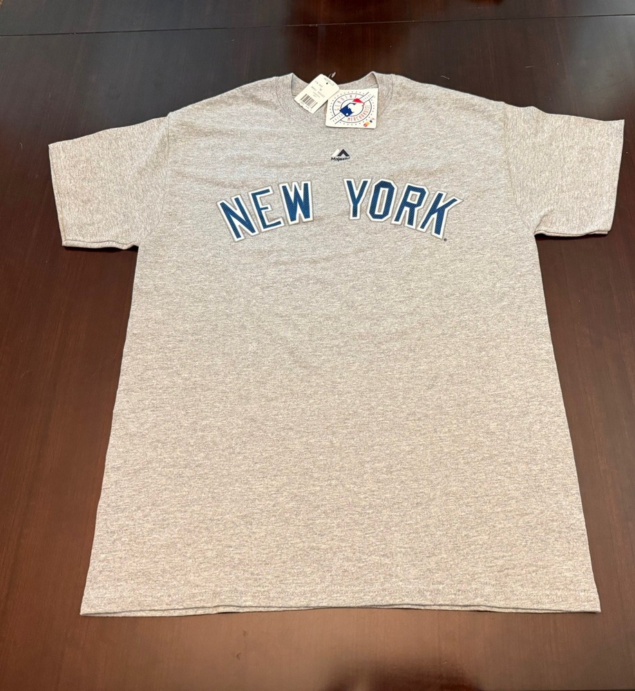 New York Yankees – Majestic T-Shirt, Size M