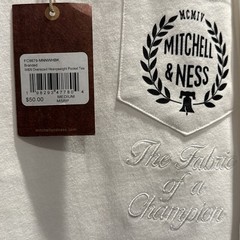 Mens MITCHELL & NESS Oversized Heavyweight Pocket T-Shirt White Sz M
