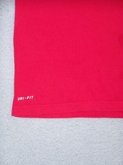 Nike Shirt Adult Large Red Swoosh Logo Athletic Outdoor Sports Dri Fit Mens