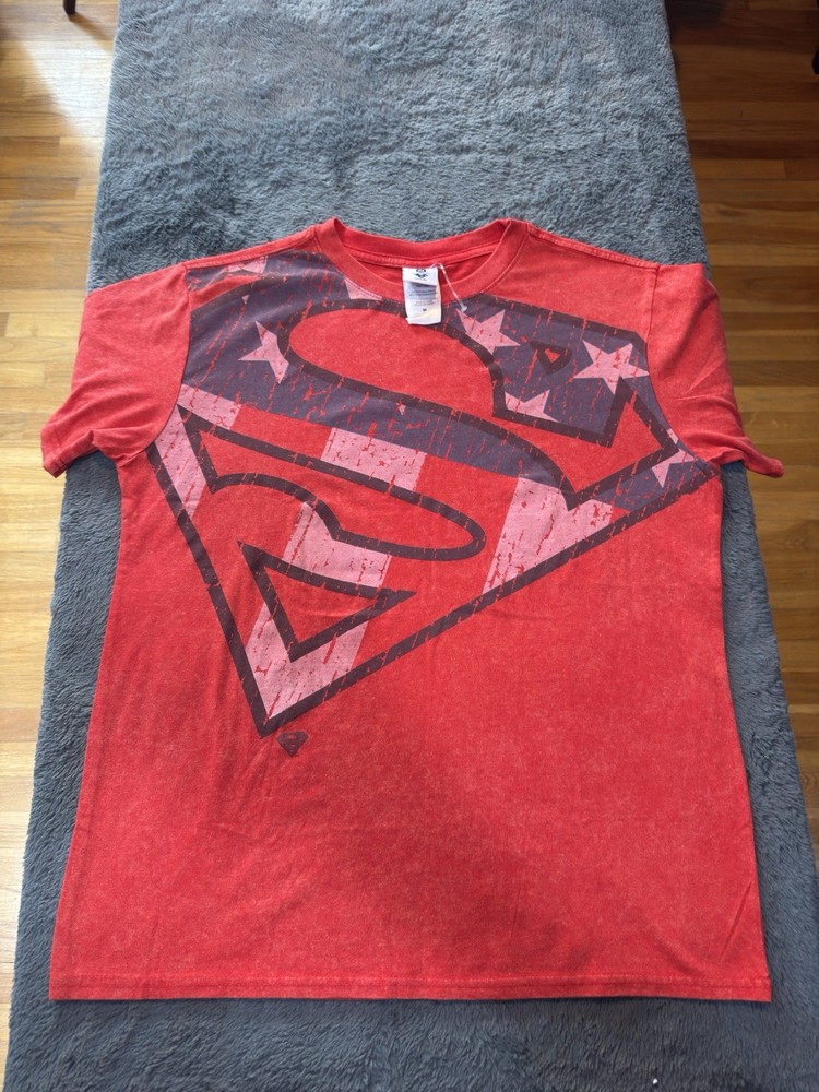 Superman Crew Neck T Shirt Off Center Americana Logo Red New Without Tags!!
