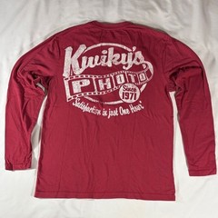 Daniel Cremieux mens red Kwiky’s Photo long sleeve crewneck t-shirt – size M