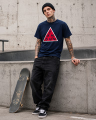 Famous Stars And Straps BLACK MASS Men’s Short Sleeve T-Shirt Navy-Red S