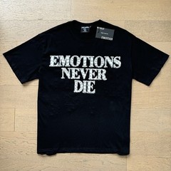 Mixed Emotion Retro Beaded Letter Design Loose Casual T-Shirt