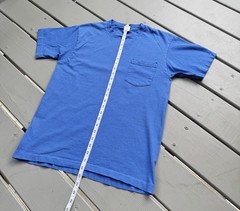 VTG 90s Faded Blue Pocket T Shirt—MADE IN USA—Single Stitch 100% Cotton Large