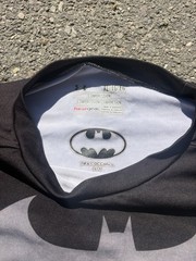 Under Armour Men’s XL Black/Gray Crew Neck Short Sleeve Batman HeatGear Tee