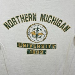 Vintage Distressed Northern Michigan University NMU JanSport Medium T-Shirt Tee