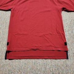 Orvis T-Shirt Mens Medium Red Short Sleeve Cotton Football Yoke Split Hem Tee