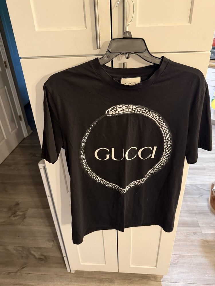 Gucci Basic Logo Distressed Cotton Black Logo T-Shirt Size – XXXL