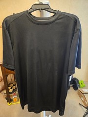 BCG Mens Turbo Embossed Performance T Shirt Large Black Caviar New With Tags