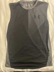 YXL Under Armour Men’s Sleeveless Training Tank Top – Black & Gray