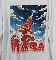 No Brand NASA Mens White Shirt Long Slevees Size M Pre-Owned