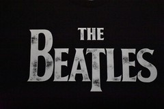 The Beatles Mens The Beatles Distressed Logo Black Shirt New M, L, XL, 2XL