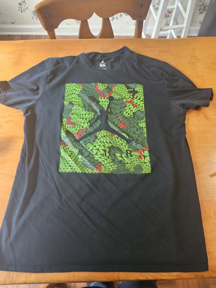 Air Jordan Shirt Mens L Black Green Snakeskin Cotton Blend Dri-Fit Jumpman