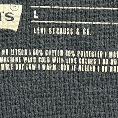 Levi’s Men’s T Shirt Size L 2-Toned Blue Waffle Knit Thermal Cabincore